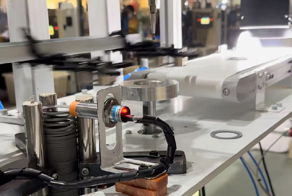 轴承密圈点胶机